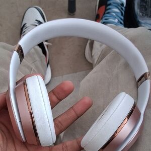 White and Gold Wireless Headphones